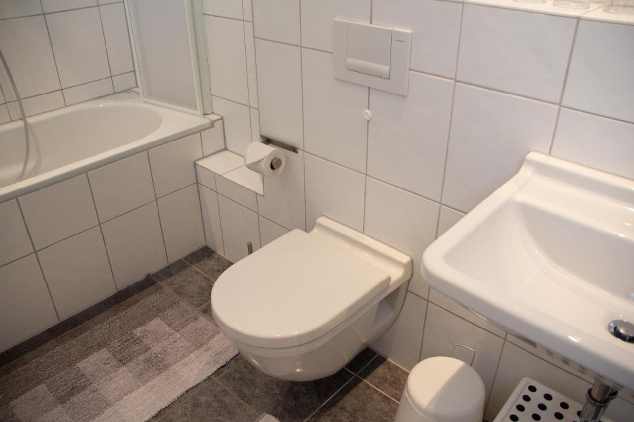 Ferienwohnung Hufelandstern Bis 7 Personen - Mit E-Ladesaeule! Бад Вилдунген Екстериор снимка